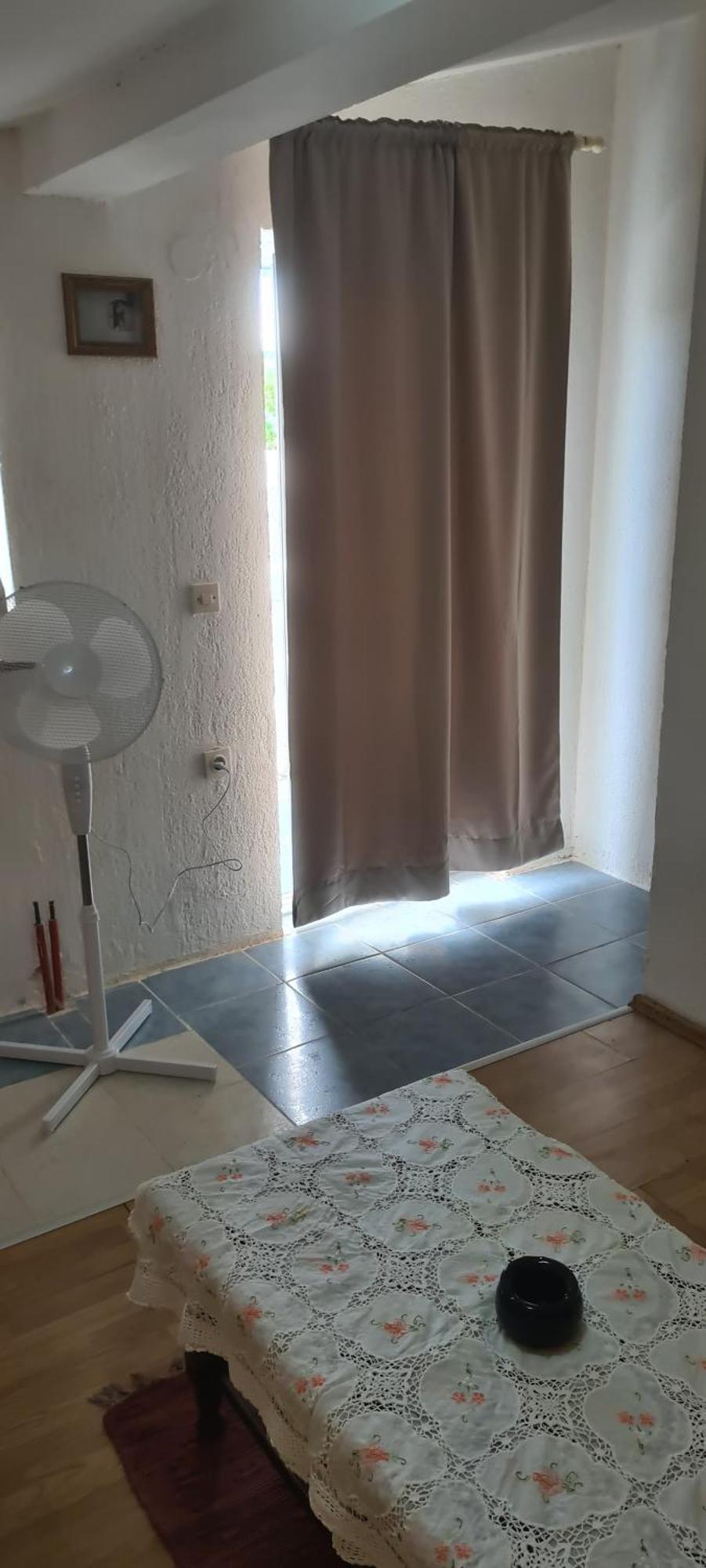 Apartments Hugo Malinska Pokoj fotografie